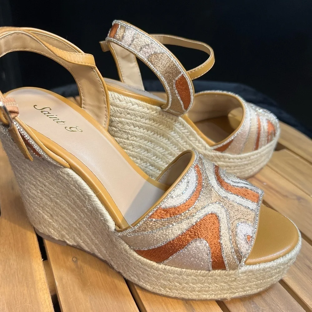 🧡🤎SAINT G Marcilia GORGEOUS Platform Wedges 🧡🤎SZ 11-NWT